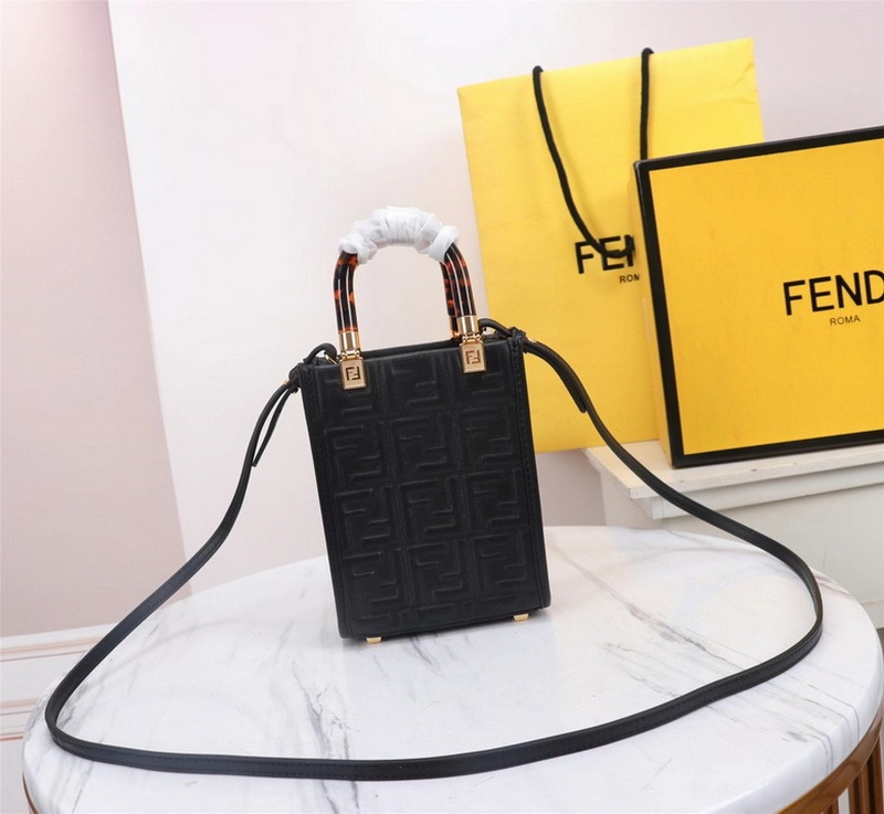 Fendi Handbags 3